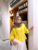 Yellow crinkle blouse 🌼 - Image 2
